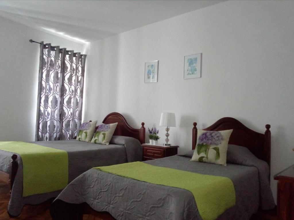 Apartamento Couto room 5